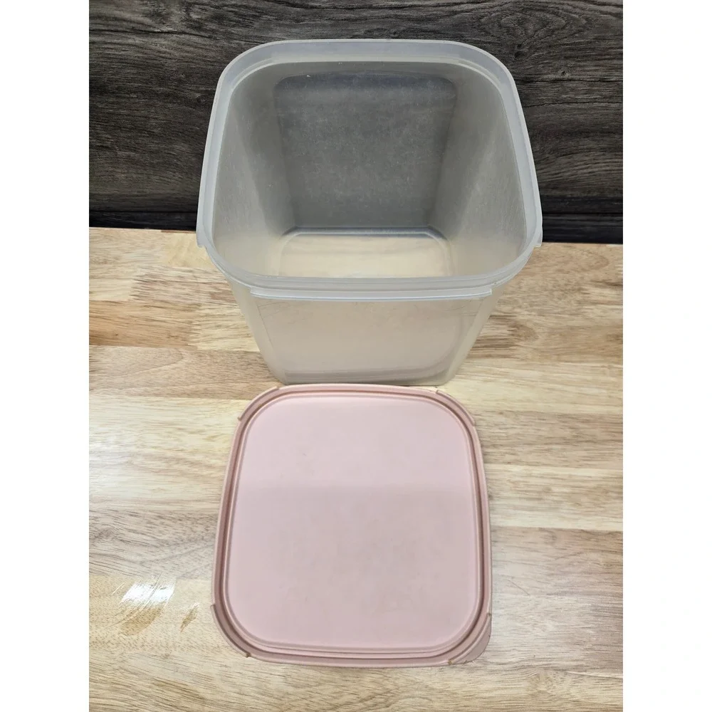 Tupperware Modular Mate Square 2 Canister 1621-3 Frosted Clear Pink Seal